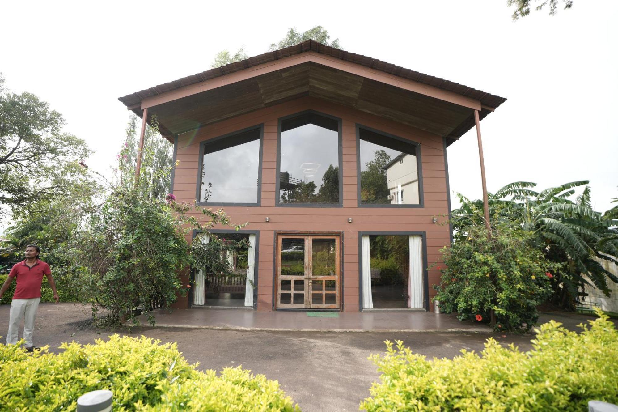 Lotus Farms Resort, Mahableshwar Mahābaleshwar Exteriör bild